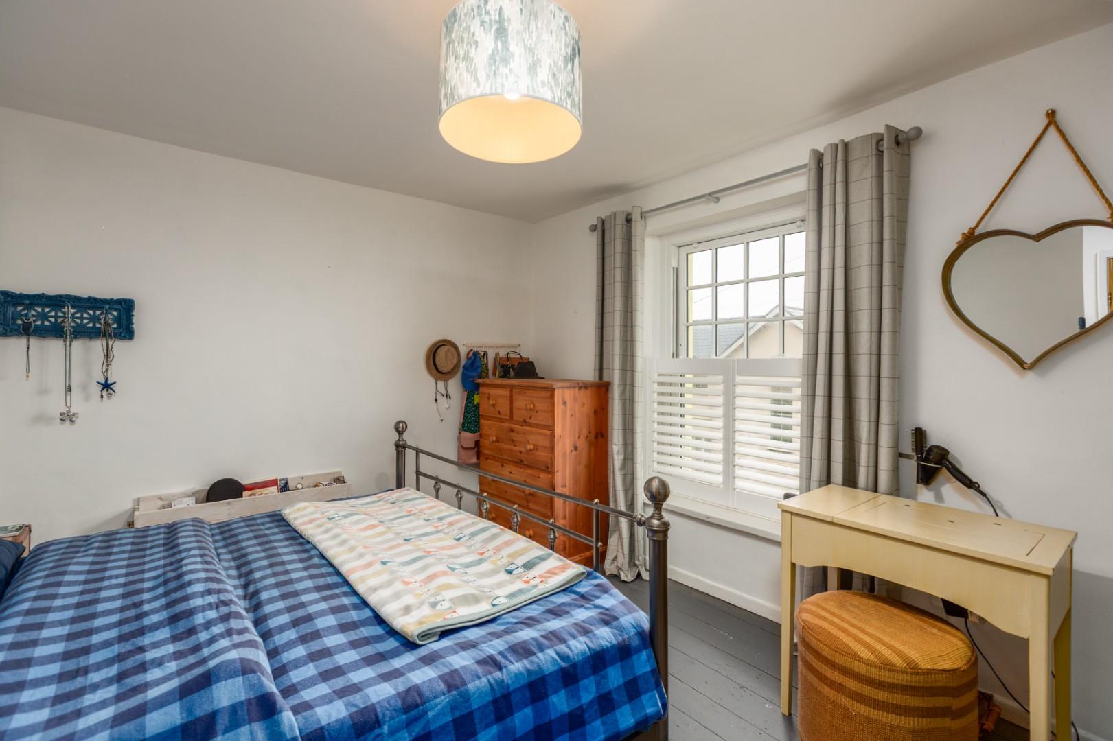 Clifton Terrace, Mumbles, Swansea, SA3 4EJ